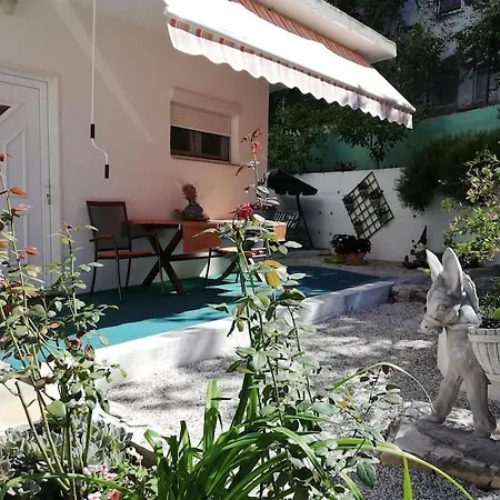 Apartment Barney With Garden&terrace